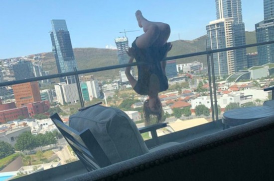 墨西哥一女子24米高陽台上練習瑜伽不幸墜落奇跡生還