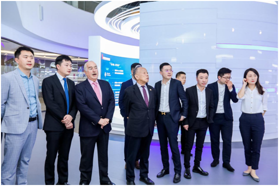 在青岛感受闻得到的电影——气味数字科技产业合作发展高峰论坛举行