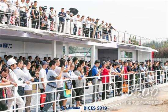 BICES纵览柳工 科技智能化设备绽放工业力量之美
