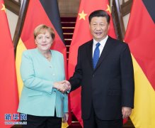 习近平会见德国总理默克尔