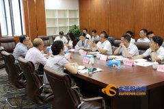 市领导集中走访联系高层次人才