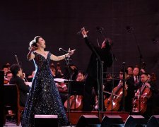 上海交响乐团援疆喀什文化交流演出举行