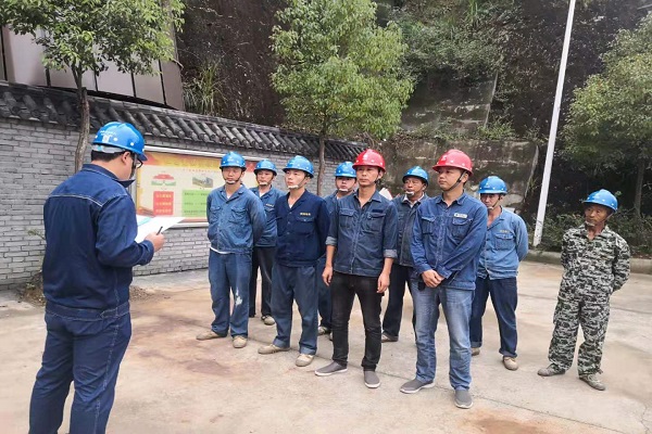 安康供电公司开展安全用电进校园活动