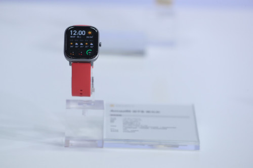 苹果发Apple Watch Series5 配华米科技Amazfit同款钛金