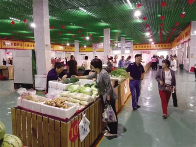 回民区积极打造10分钟便民市场服务圈