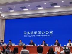 引进国内知名医疗资源、建设国家级医学教育科