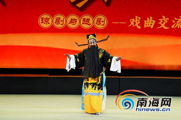 “梨园汇琼州”戏曲交流晚会海口首秀 戏迷火热