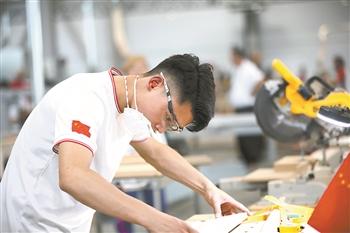 中国青年技工高光背后：技能人才只占就业人口
