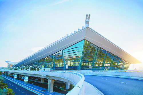 “小航站”变身“大空港” 建设者讲述厦门高崎国际机场发展奇迹
