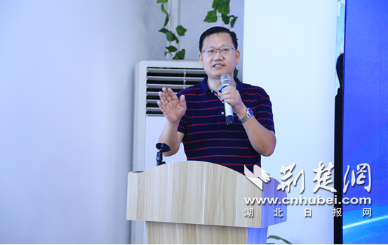 湖北省人才创新创业超市现场路演答辩活动在襄阳举行