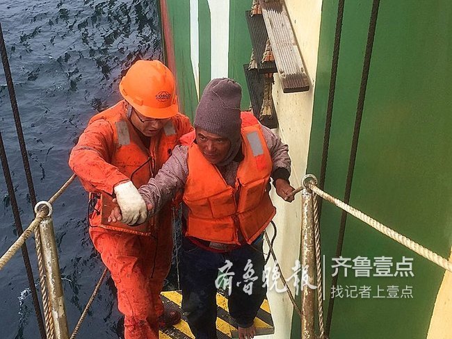 海上遇险11天福建渔民奇迹获救，与家人在青团聚