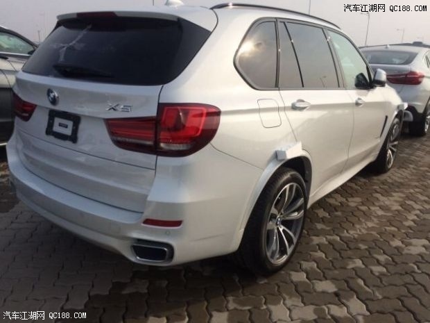 加拿大版19款宝马X5 操控科技经典SUV