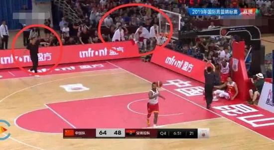 能阻止易建联的，也就只有恶意犯规了！