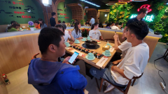 怪百味冰煮三鲜：美味无需等待，想吃你就来！