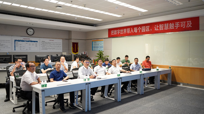 东莞理工学院领导应邀赴深圳华为总部考察交流