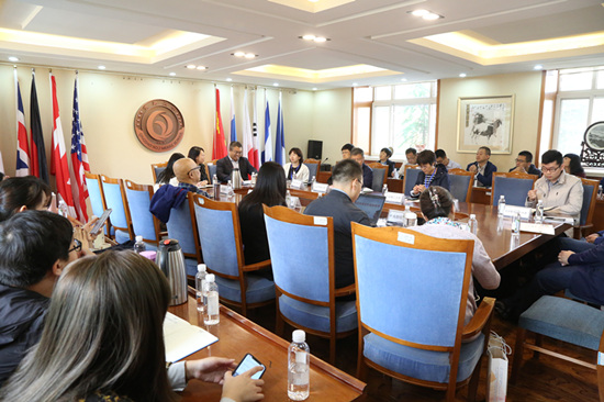 與青島學子面對面交流60余所全國雙一流大學都來了