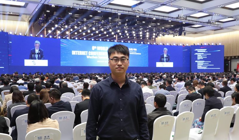 论剑乌镇世界互联网大会 掌门教育吴佳峻受访解