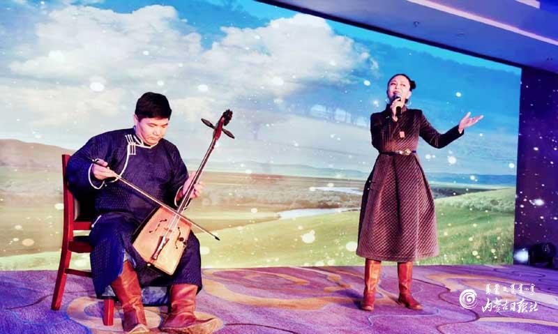 2019内蒙古文化艺术人才北京恳谈会在京举行  