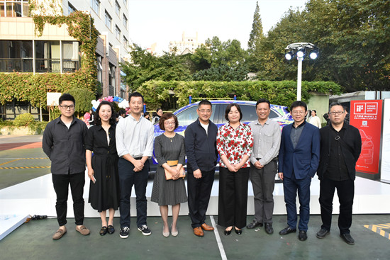 校园里掀起国潮风逸夫职校举行创艺市集