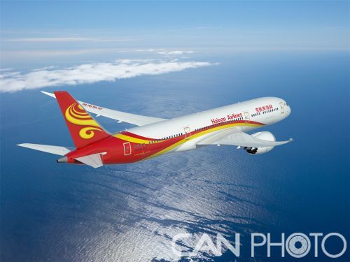 附图：海南航空B787-9梦想客机