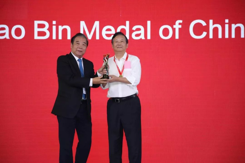 汤玉祥：挺起民族客车工业的脊梁