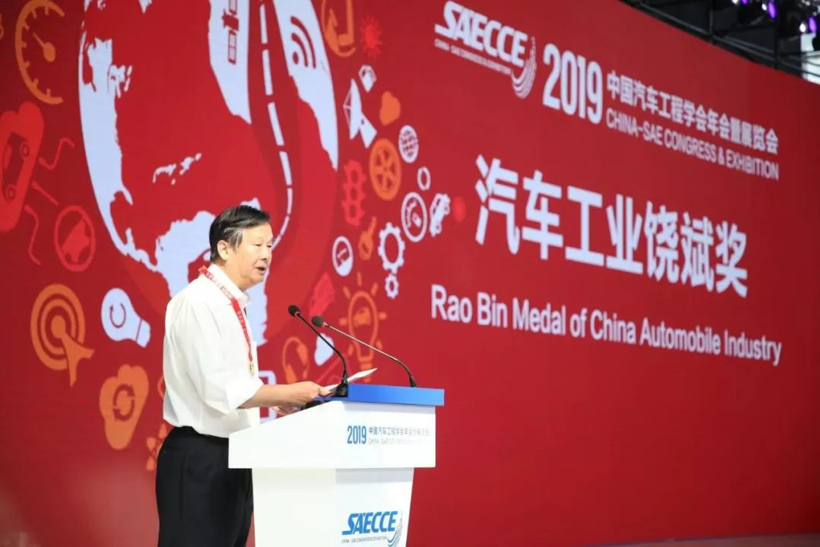 汤玉祥：挺起民族客车工业的脊梁