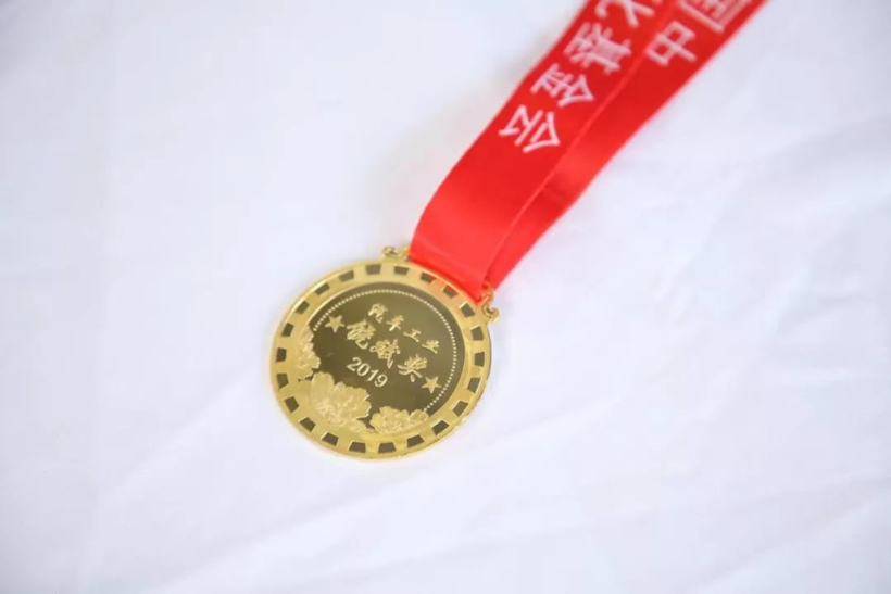 汤玉祥：挺起民族客车工业的脊梁