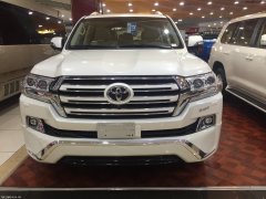 2019款中东版丰田酷路泽5700 最新报价