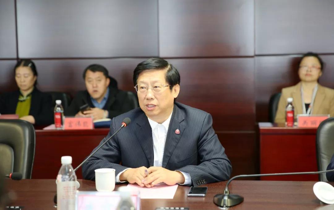 鞍山市委书记韩玉起一行来到中国医科大学交流