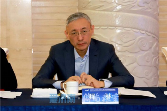 海归创新创业济南峰会专家学者恳谈会召开