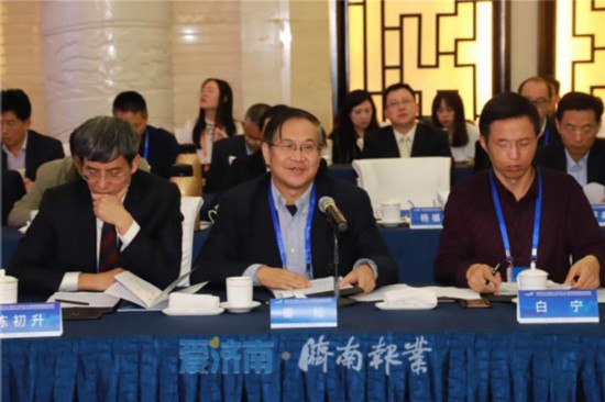 海归创新创业济南峰会专家学者恳谈会召开