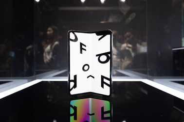 满满未来科技感 三星Galaxy Fold值得入手的八大理