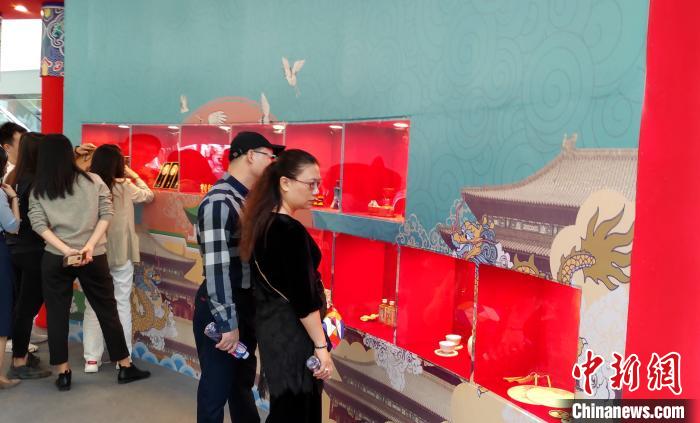 近300件文创作品亮相两岸艺术文创联展