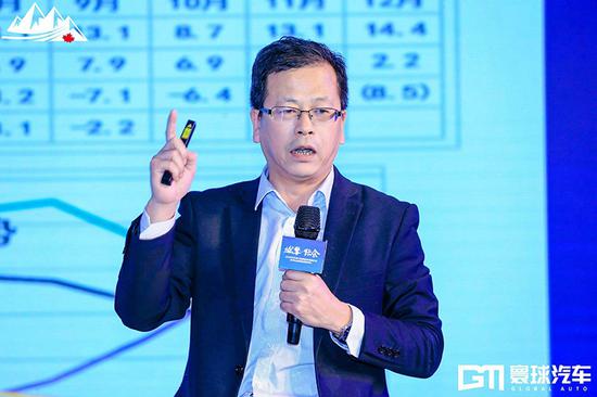 全国乘用车市场信息联席会秘书长崔东树