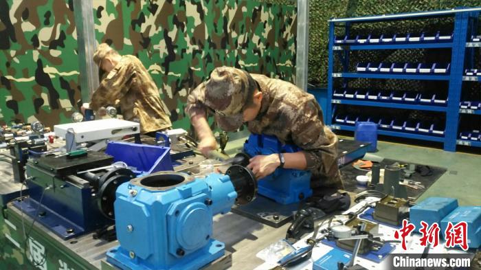 装备维修职业技能竞赛包头开赛162名官兵技能人才同台竞技