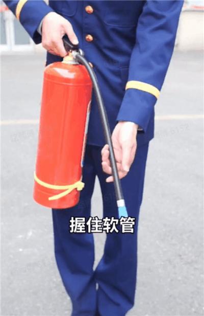 花样普及安全常识 抖音护航青少年健康成长