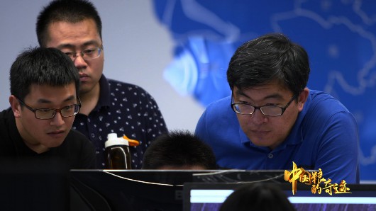 《中国粮的奇迹》第二集 | 人工智能、大数据运算、农业智能化……科技助力中国粮