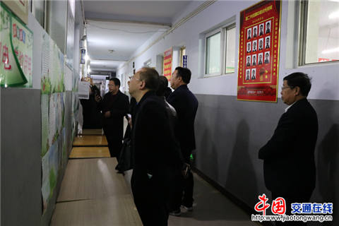 山西运城盐湖二中迎来陕西商洛镇安二中考察团