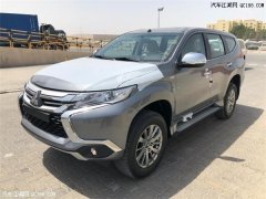 <b>19款三菱帕杰罗劲畅 运动流线感越野</b>