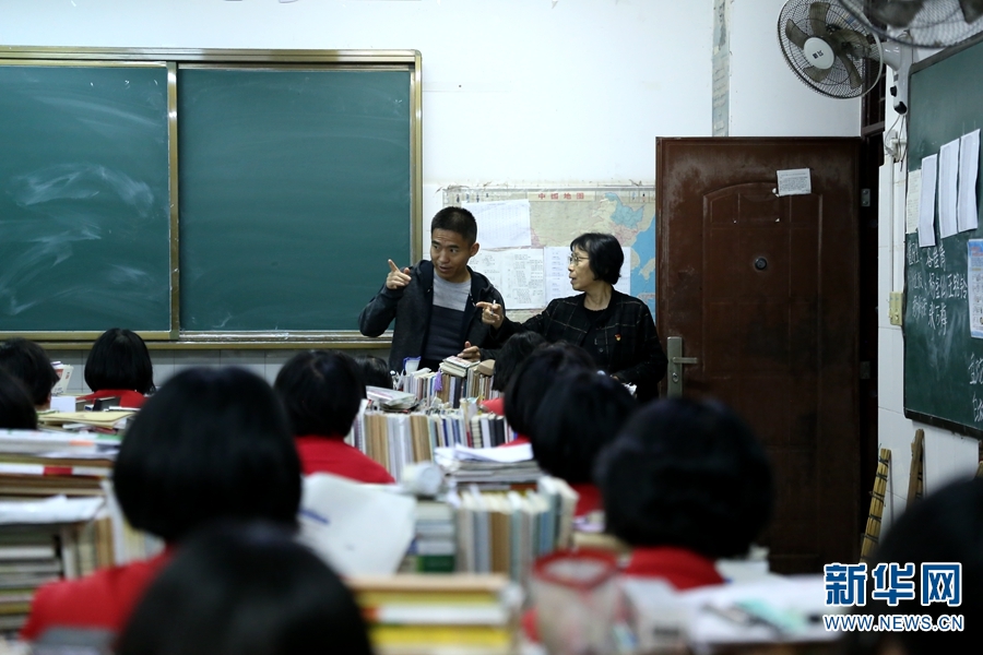 “奇迹校长”张桂梅：11年圆千名山村女孩大学梦