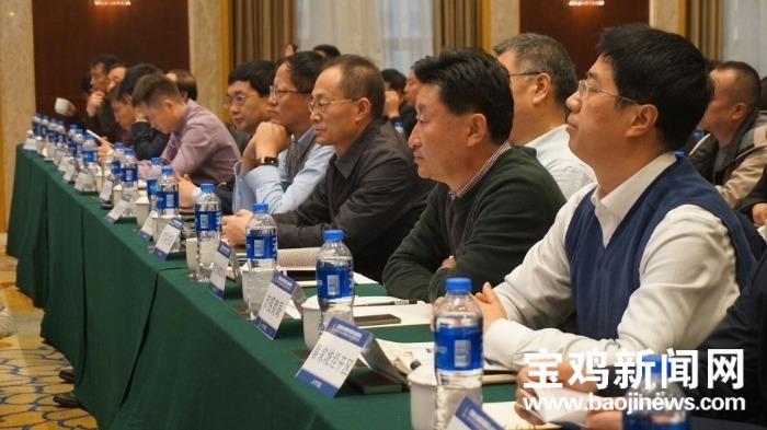 宝鸡籍企业家暨在宝投资企业家座谈会举行：倾听企业声音，共谋合作良策