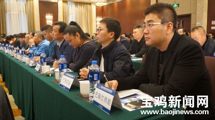 宝鸡籍企业家暨在宝投资企业家座谈会举行：倾听企业声音，共谋合作良策