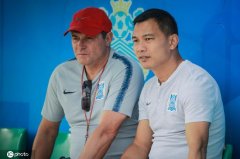 富力高层调整总经理离任 副董黄盛华升任董事长