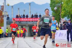 2019湖州南太湖新区投资贸易与科技人才洽谈会举行