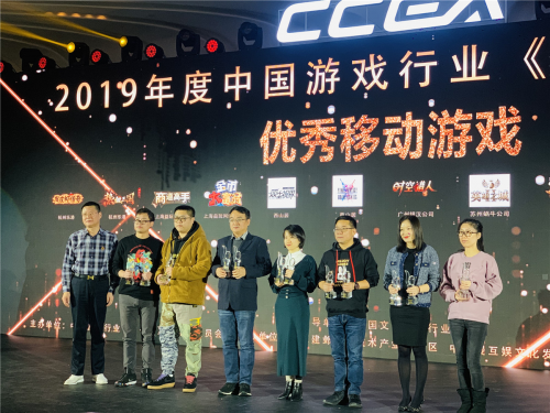 益玩游戏摘获2019中国游戏行业“金手指奖”四项大奖