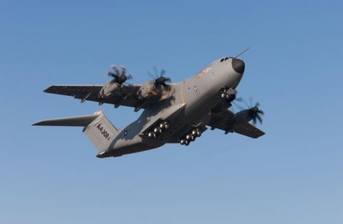 65801_a400mairbusmilitaryfirstflight1_604321_crop