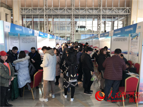 254家单位参会引才2660余名高层次人才达成初步意向