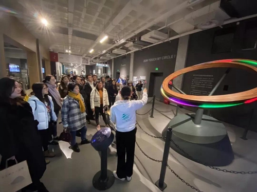 市南区“青年人才智库”成立仪式暨“青年大学