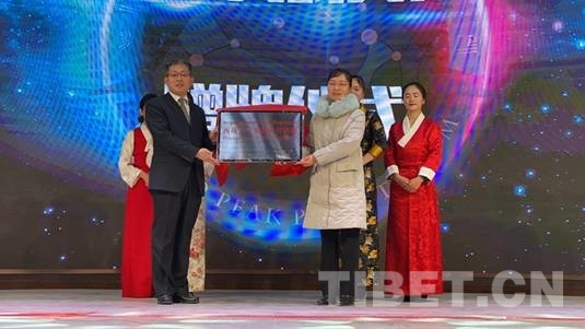 去这里揭示宇宙奥秘