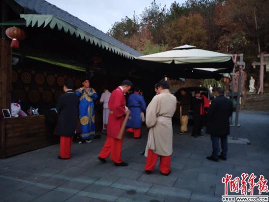 影视行业“冬天”来了 横店的青年演员还好吗？